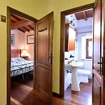Casello Orecchiella Feriehus San Romano