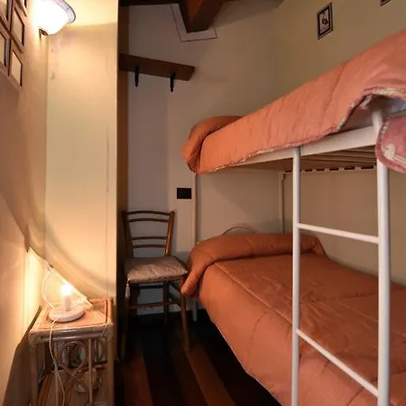 Semesterbostad Casello Orecchiella San Romano